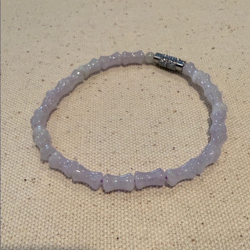 Light Purple Jade Bracelet
